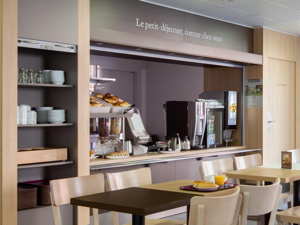 B&B Hotel Orly Chevilly Marche International Exterior photo